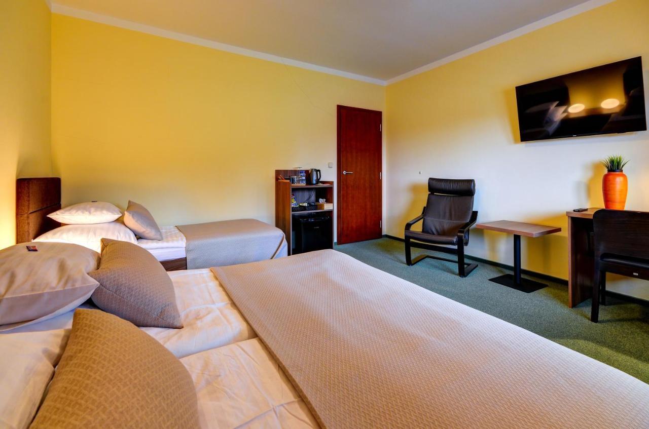 Hotel Hermes Krnov Esterno foto